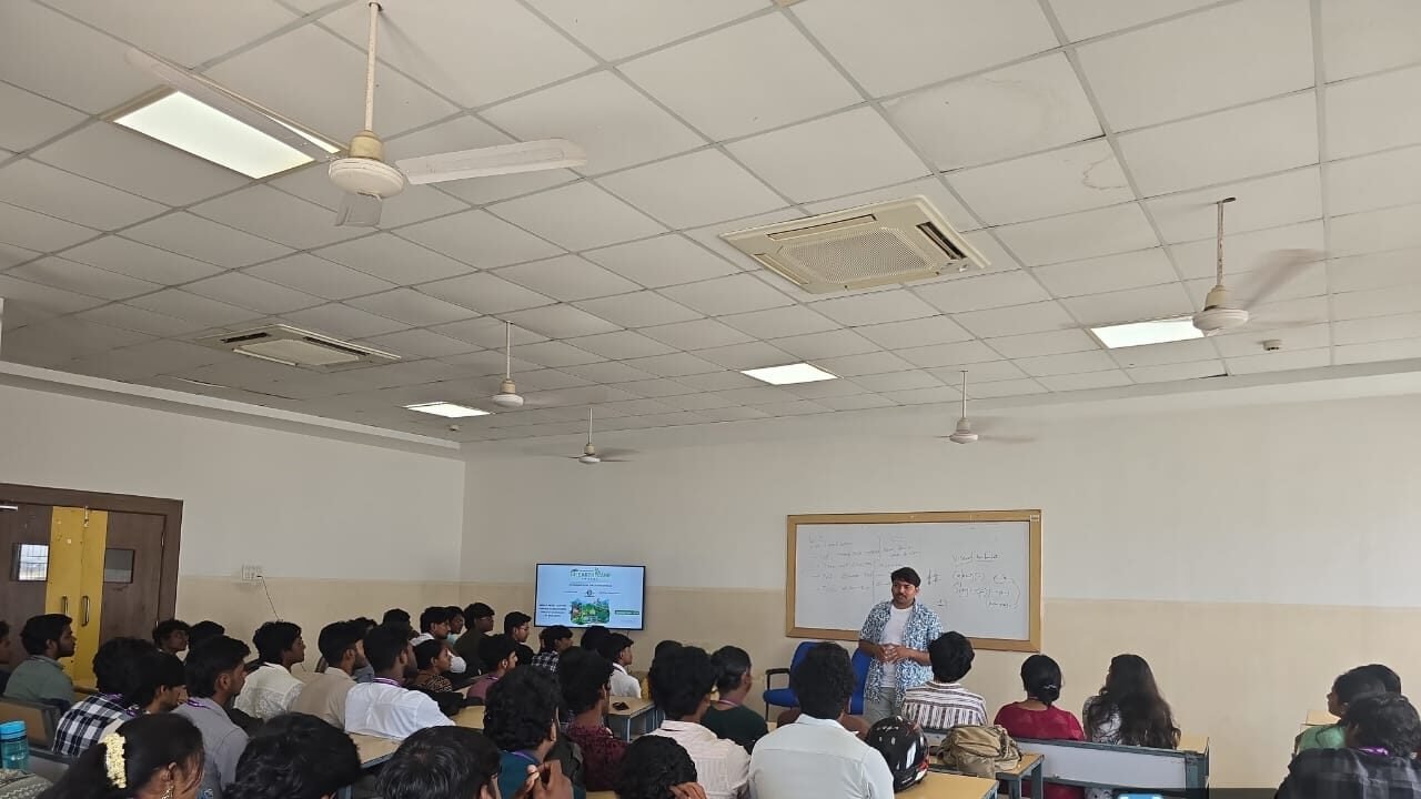 WhatsApp Image 2025-09-12 at 22.33.33_5ddc8bd2