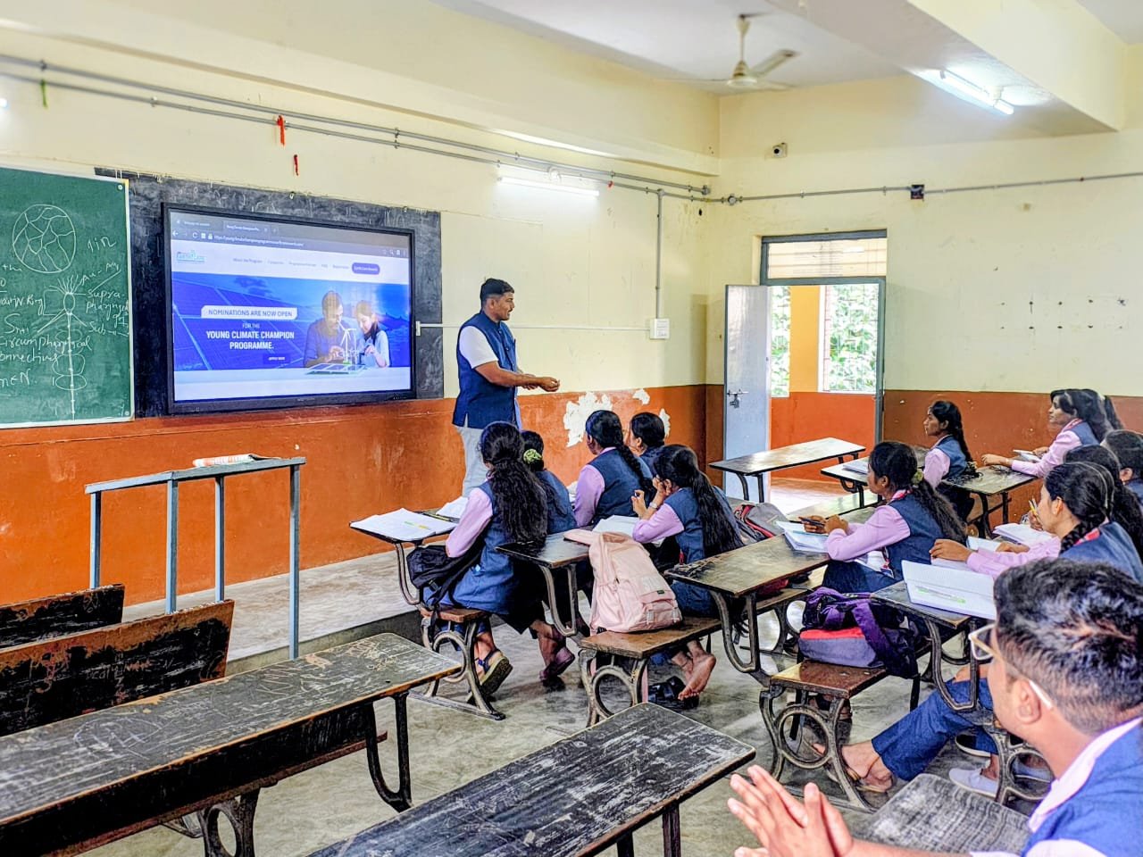 WhatsApp Image 2025-09-23 at 21.43.28_87bb1848